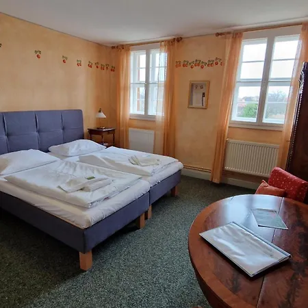 Kloster Hotel