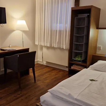 Kloster Hotel